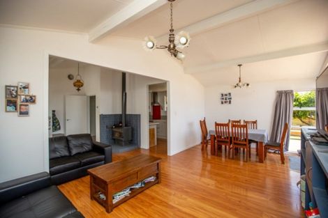 Photo of property in 9 Mahana Road, Ngatea, 3503