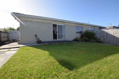 Photo of property in 3/3 Karaka Street, New Lynn, Auckland, 0600