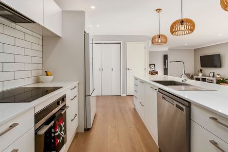 Photo of property in 173a Wallace Road, Mangere Bridge, Auckland, 2022