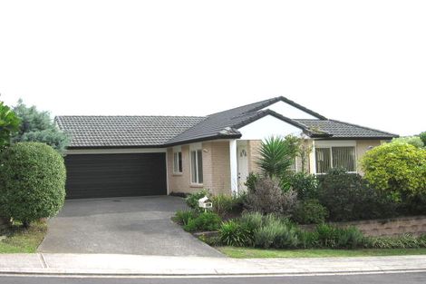 Photo of property in 22 Hercules Drive, Henderson, Auckland, 0612