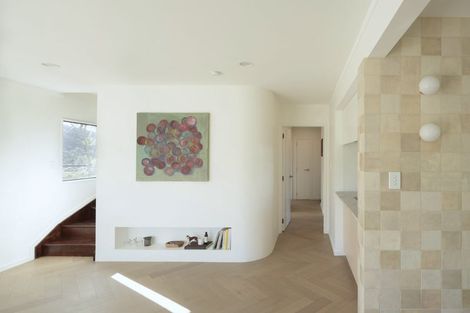 Photo of property in 2 Glendawn Place, Bayview, Auckland, 0629