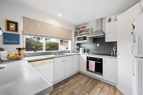 Photo of property in 26 Halcione Close, Flagstaff, Hamilton, 3210