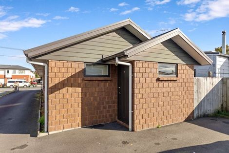 Photo of property in 2/13 Lyon Street, Frankton, Hamilton, 3204