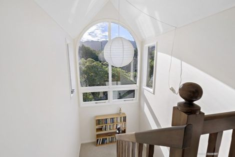 Photo of property in 11 Waikowhai Street, Ngaio, Wellington, 6035