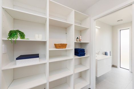 Photo of property in 13a Saxton Street, Levin, 5510