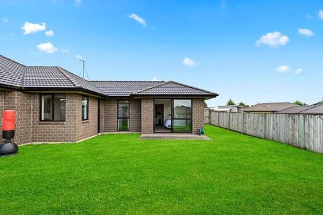 Photo of property in 11 Keston Crescent, Flagstaff, Hamilton, 3210