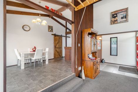 Photo of property in 17 Akepiro Place, Tawhero, Whanganui, 4501