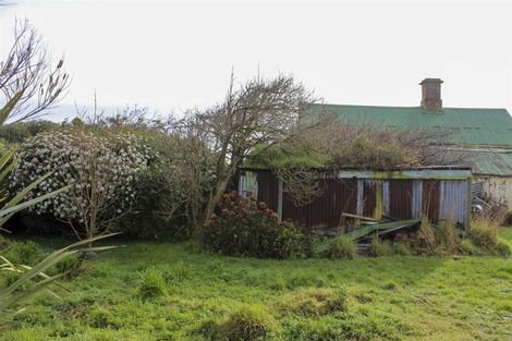 Photo of property in 43 Stafford Street, Orepuki, Riverton, 9881