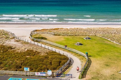 Photo of property in 1009 Papamoa Beach Road, Papamoa Beach, Papamoa, 3118