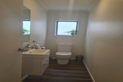 Photo of property in 151 Amesbury Drive, Churton Park, Wellington, 6037