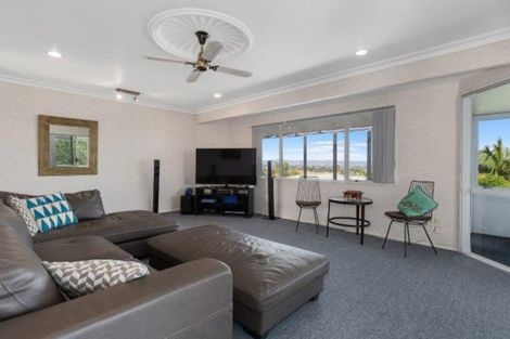 Photo of property in 37 Philomel Crest, Welcome Bay, Tauranga, 3112