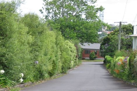 Photo of property in 4/17 Matata Street, Blockhouse Bay, Auckland, 0600