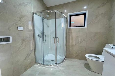 Photo of property in 28a Kimber Hall Avenue, Mount Roskill, Auckland, 1041