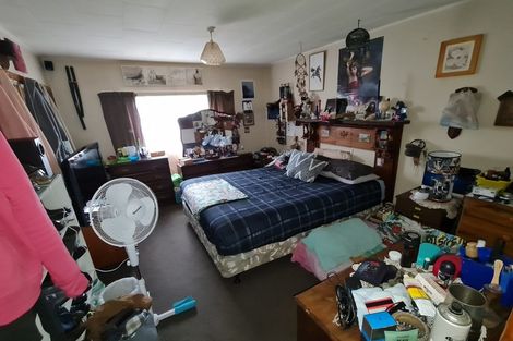 Photo of property in 80 Romilly Street, Westport, 7825