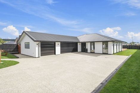 Photo of property in 145 Wingatui Road, Mosgiel, 9024