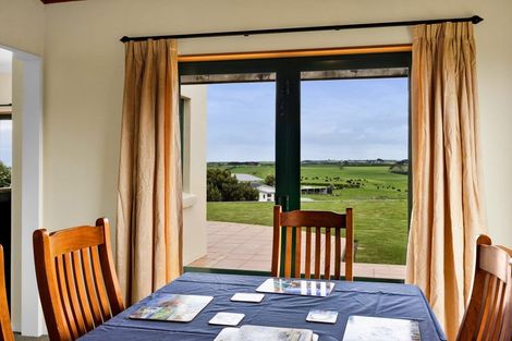 Photo of property in 50 Denby Road, Hawera, 4672