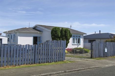 Photo of property in 2 Alexander Avenue, Newfield, Invercargill, 9812