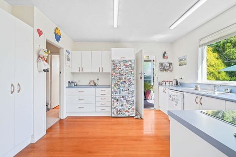 Photo of property in 21 Oakfield Street, Burnside, Christchurch, 8053