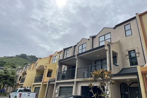 Photo of property in 29 Ballantrae Place, Thorndon, Wellington, 6011