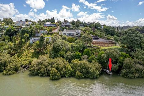 Photo of property in 82 Riverview Road, Kerikeri, 0230