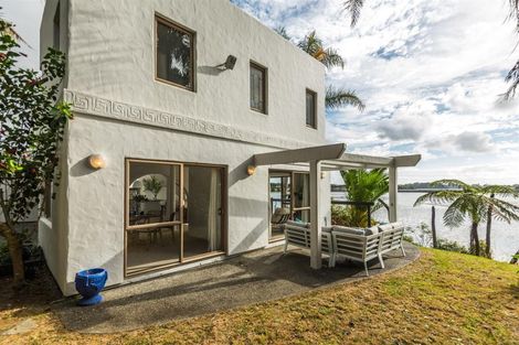 Photo of property in 6 Shepherds Road, Papakura, 2110