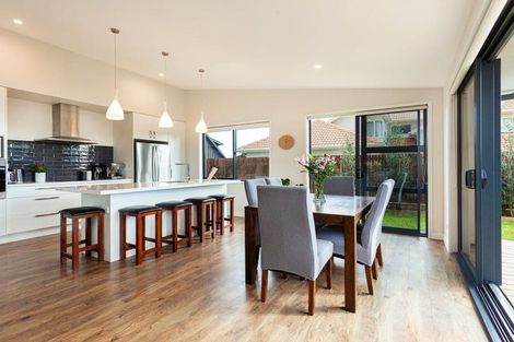 Photo of property in 1320b Papamoa Beach Road, Papamoa Beach, Papamoa, 3118