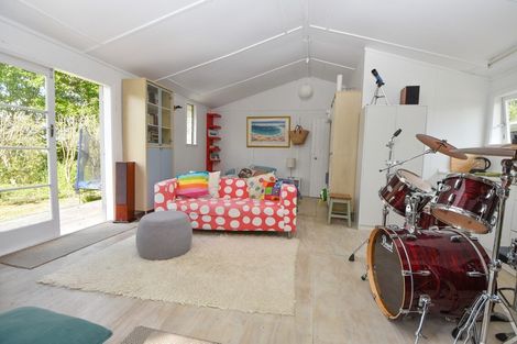 Photo of property in 15 Hilton Road, Carterton, 5713