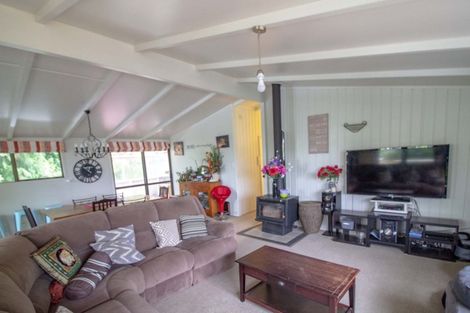 Photo of property in 6 Campbell Street, Waihou, Te Aroha, 3393