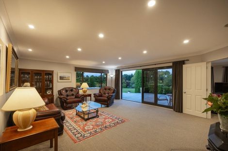 Photo of property in 7 Dobsons Lane, Kelvin Grove, Palmerston North, 4470