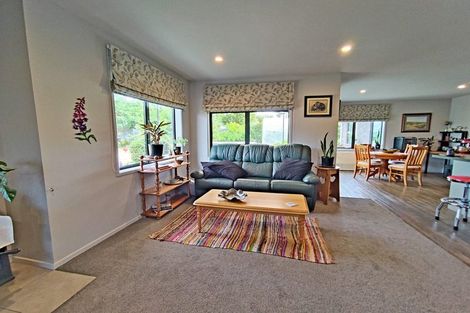 Photo of property in 10 Mcisaac Place, Renwick, 7204