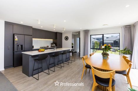 Photo of property in 13 Castletown Street, Wallaceville, Upper Hutt, 5018