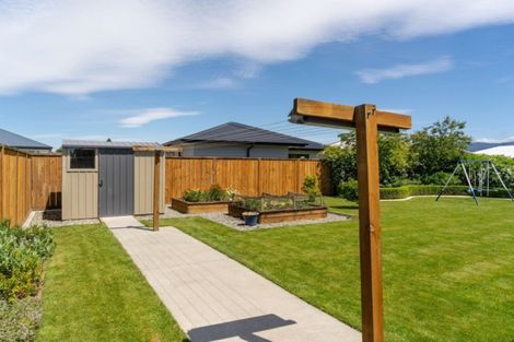 Photo of property in 48 Armstrong Avenue, Carterton, 5713