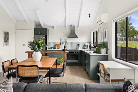 Photo of property in 12 Chestnut Court, Havelock North, 4130