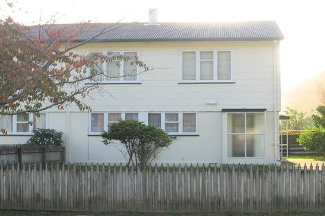 Photo of property in 2/17 Eldon Grove, Taita, Lower Hutt, 5019