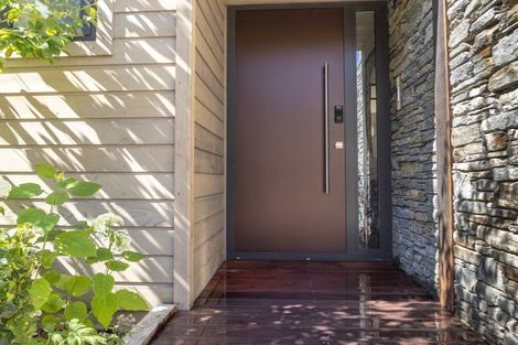 Photo of property in 9a Caernarvon Street, Arrowtown, 9302