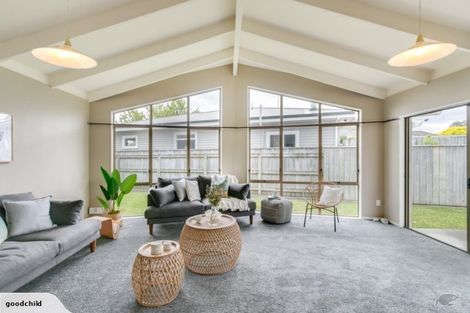 Photo of property in 25 Avenue Road, Greenmeadows, Napier, 4112