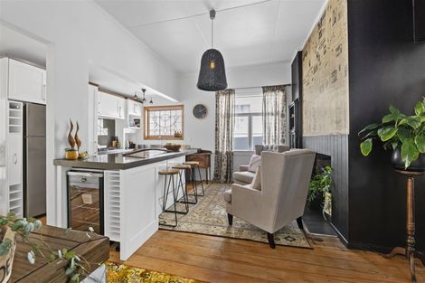 Photo of property in 51 Gaine Street, New Plymouth, 4310