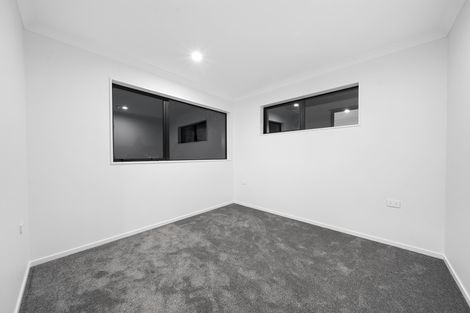 Photo of property in 29c Hywell Place, Manurewa, Auckland, 2102