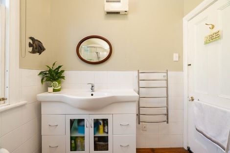 Photo of property in 1 Delta Street, Belleknowes, Dunedin, 9011