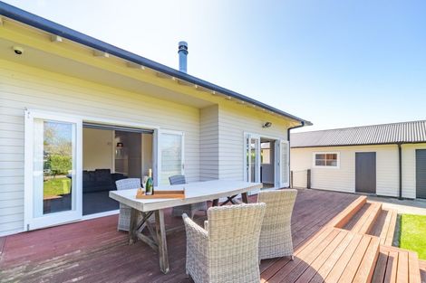 Photo of property in 20 Knowles Street, Terrace End, Palmerston North, 4410