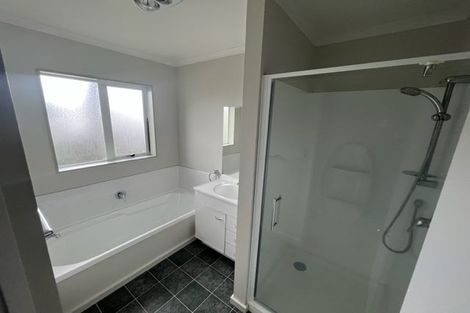 Photo of property in 140c Rifle Range Road, Dinsdale, Hamilton, 3204