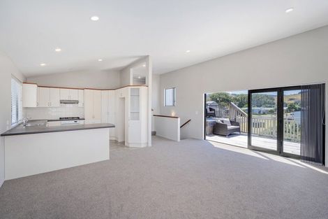 Photo of property in 12 Marlin Street, Whitianga, 3510