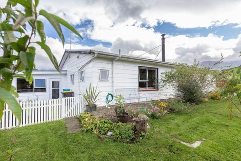 Photo of property in 22 Denston Street, Blackball, 7804