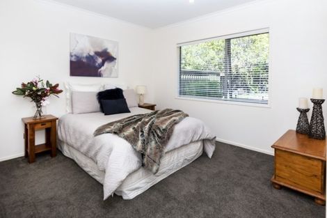 Photo of property in 23 Brownhill Road, Whitford, Manurewa, 2576