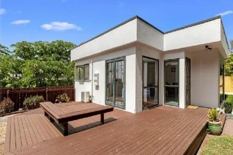 Photo of property in 30 Ranfurly Avenue, Fairfield, Hamilton, 3214