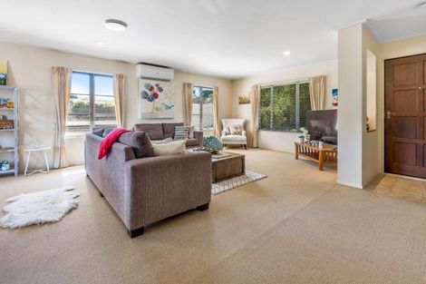 Photo of property in 23 Seneca Court, Golflands, Auckland, 2013