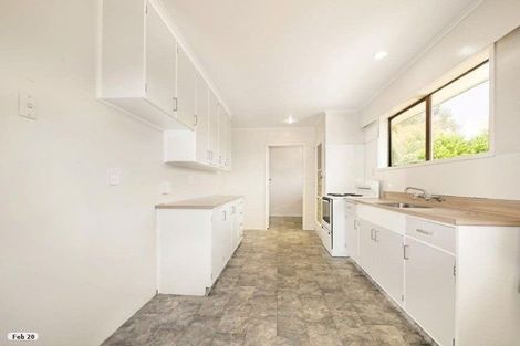 Photo of property in 79 Stewart Drive, Newlands, Wellington, 6037