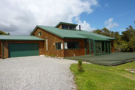 Photo of property in 14 Banbury Street, Waimangaroa, Westport, 7891