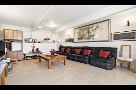 Photo of property in 90 Point View Drive, East Tamaki Heights, Auckland, 2016