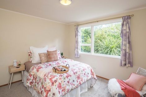 Photo of property in 8 Tobruk Street, Karori, Wellington, 6012